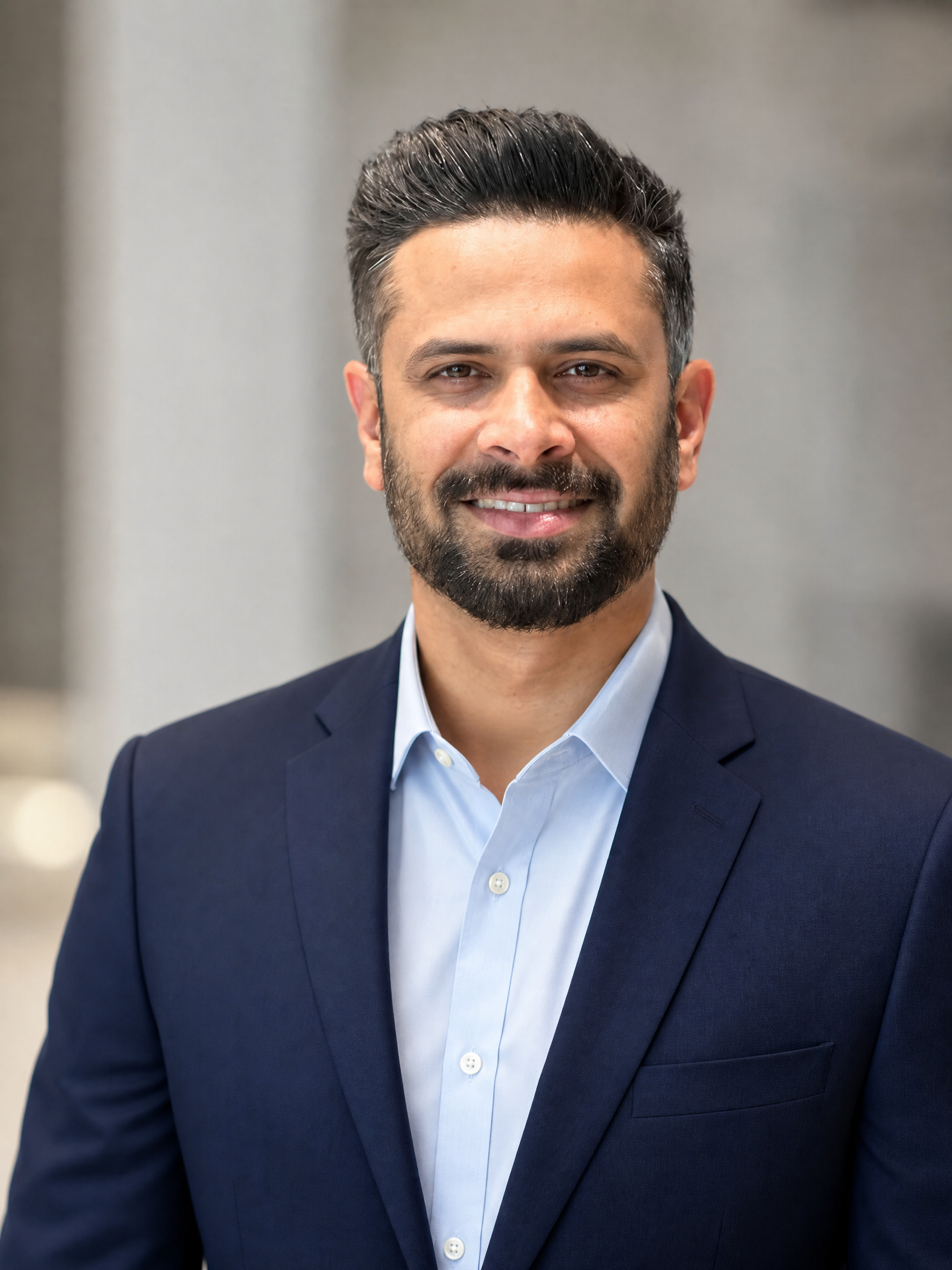 Professional portrait of Sadanand Gunaga